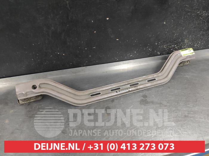 Suzuki Alto Bumperframe achter O721195