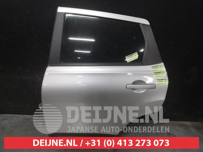 Nissan Qashqai Portier 4Deurs links-achter O721288