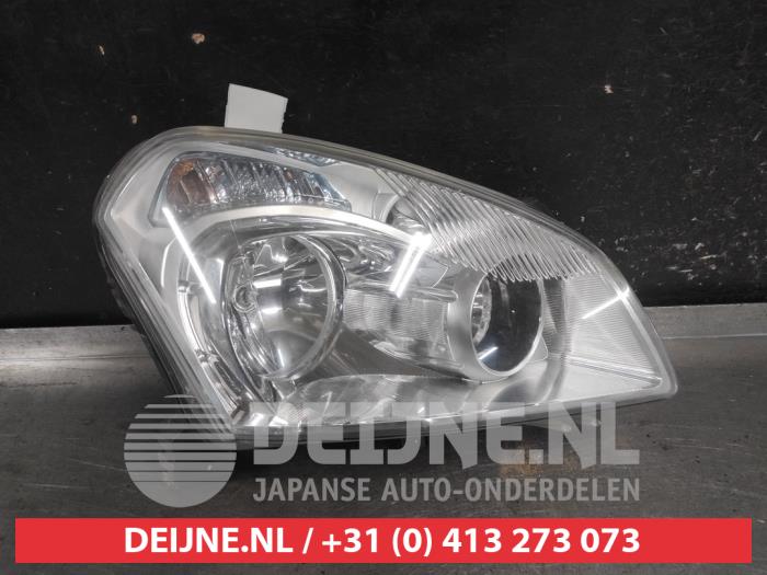 Nissan Qashqai Koplamp rechts O721395