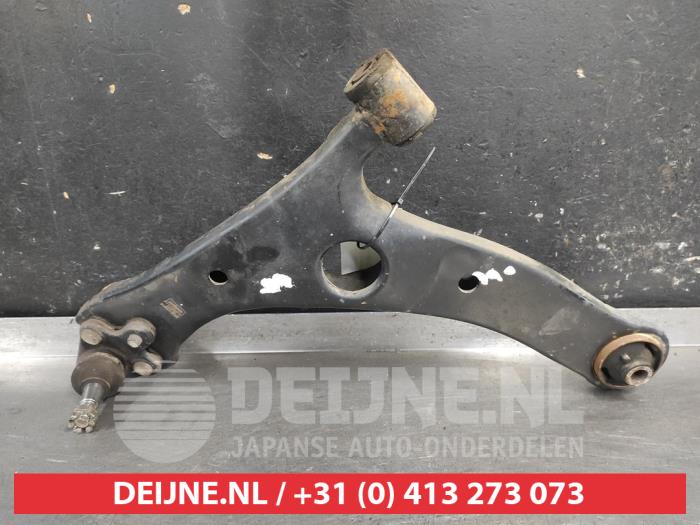 Toyota Rav-4 Draagarm onder links-voor O721479