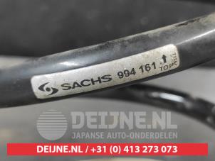 Toyota Rav-4 Schroefveer achter O721483 foto 2