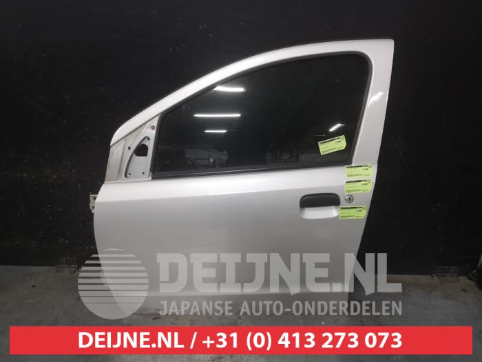Nissan Pixo Tür 4-türig links vorne O721490