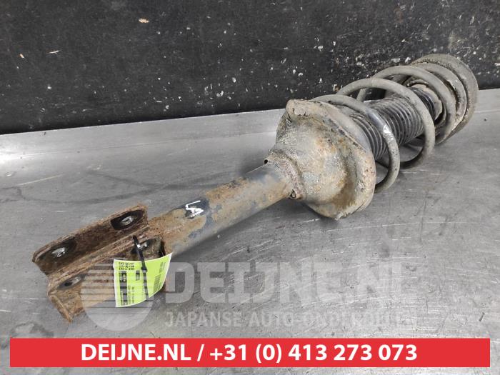 Subaru Impreza Stoßdämpferstrebe links hinten O721541