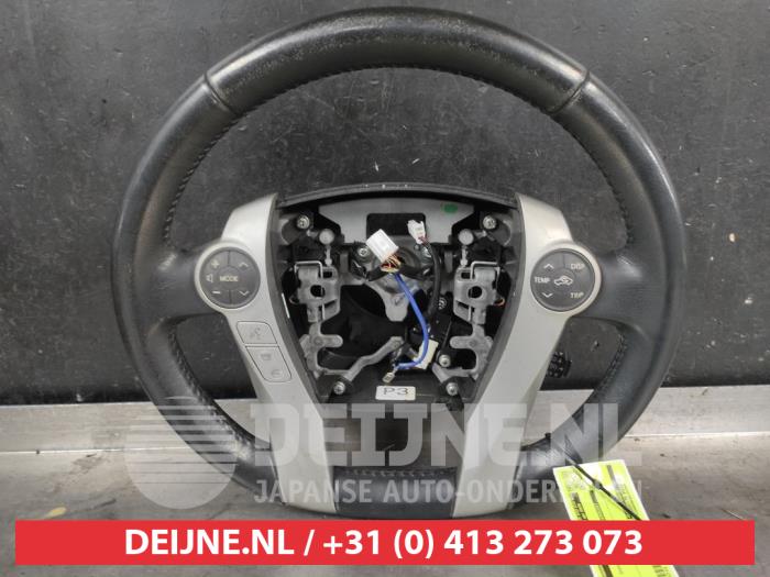 Toyota Prius Steering wheel O721711