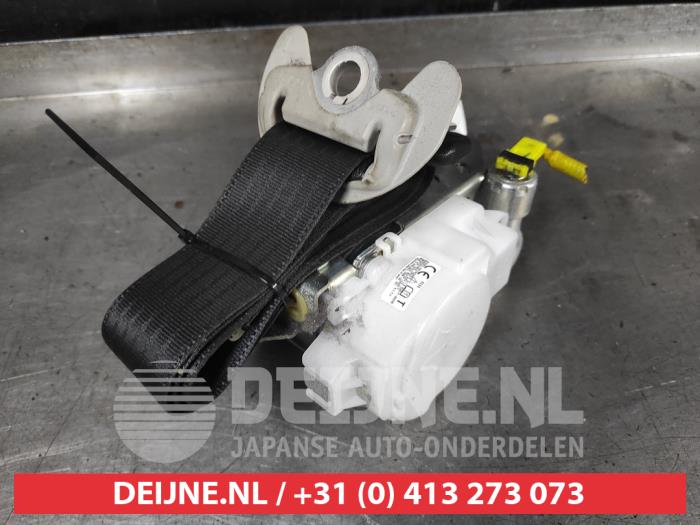 Toyota Prius Front seatbelt, left O721718