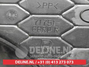 Suzuki Swift Stoßstangenrost O721757 foto 3