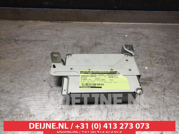 Gebruikte ABS Computer Nissan X-Trail (T30) 2.2 Di 4x4 Prijs € 25,00 Margeregeling aangeboden door V.Deijne Jap.Auto-onderdelen BV