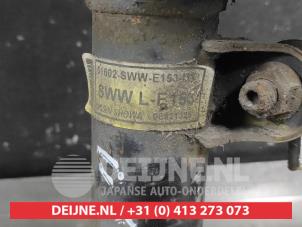 Honda CR-V Stoßdämpferstrebe links vorne O721860 foto 2