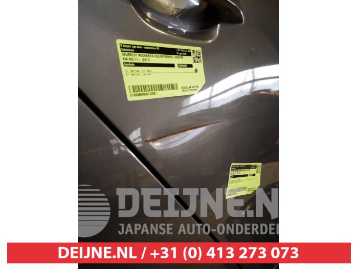 Kia Rio Tür 4-türig rechts hinten O722055