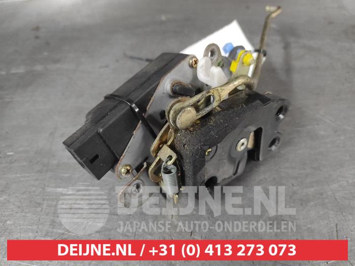 Hyundai Atos Türschlossmechanik 4-türig rechts vorne O722092