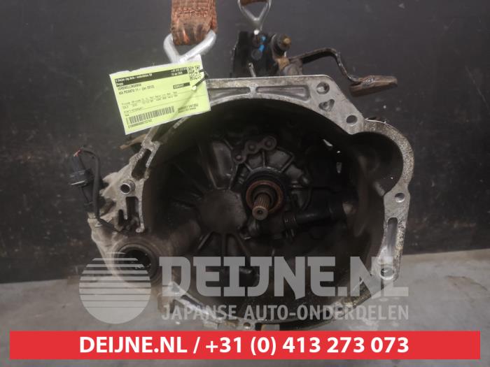 Versnellingsbak van een Kia Picanto (TA) 1.0 12V 2012