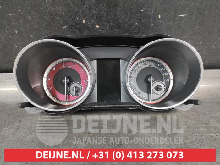 Suzuki Swift Tacho - Kombiinstrument KM O722240