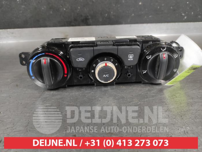 Hyundai I20 Kachel Bedieningspaneel O722238
