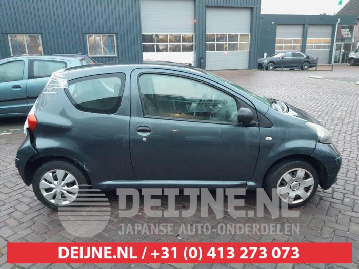 Toyota Aygo Fenster 2-türig rechts hinten O722306