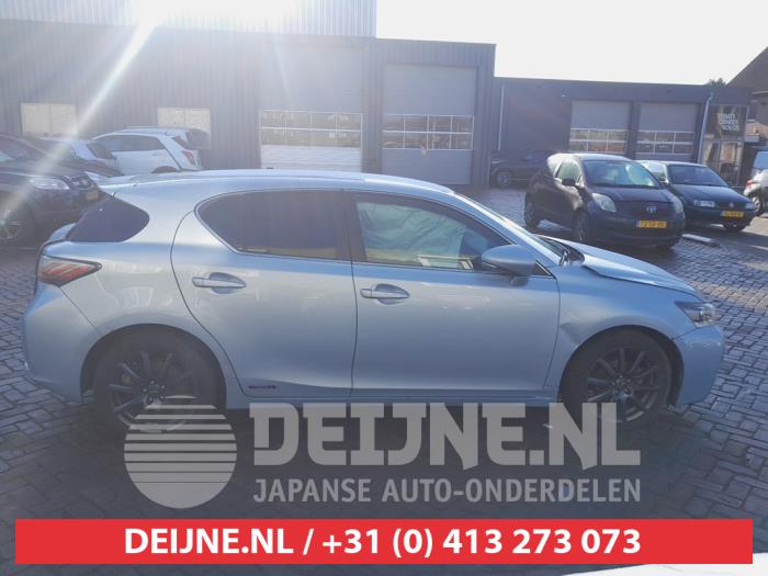 Lexus CT 200h Extra window 4-door, right O722345