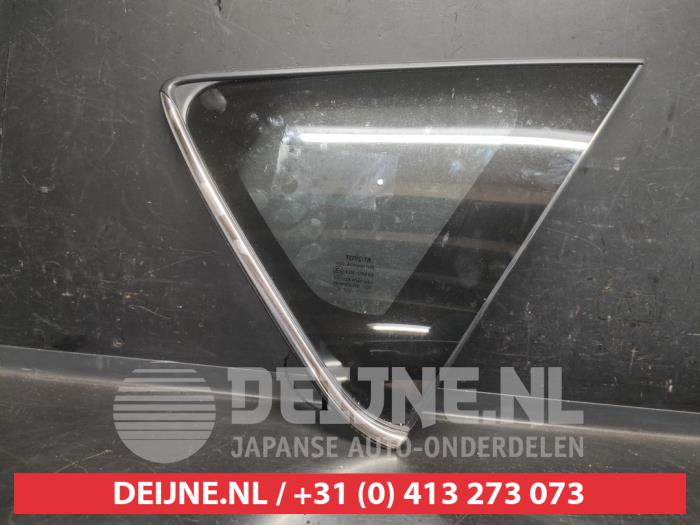 Toyota Auris Extra Ruit 4Deurs rechts-achter O722416
