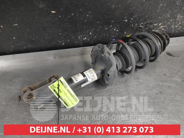 Kia Stonic Stoßdämpferstrebe rechts vorne O722451