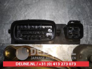 Mitsubishi L200 ABS Pomp O338058 foto 3