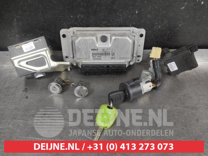 Toyota Aygo Schlossset Zylinder (komplett) O722518