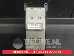 Kia Rio Multi-functional window switch O722546 photo 2