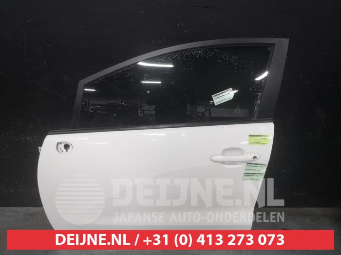 Kia Rio Tür 4-türig links vorne O722547