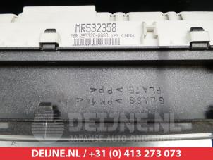 Mitsubishi Pajero Tacho - Kombiinstrument KM O304793 foto 2