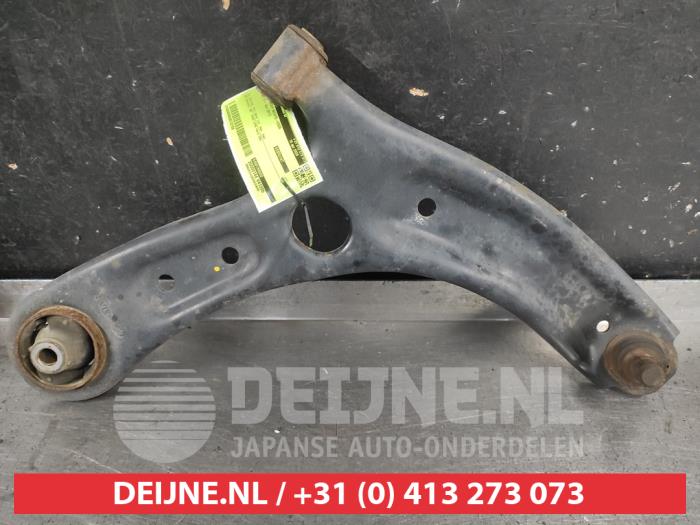 Kia Rio Draagarm onder rechts-voor O722750