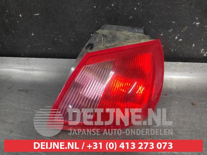 Mitsubishi Colt Rücklicht rechts O722792