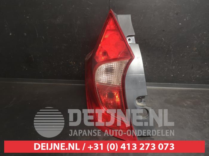 Nissan Note Rücklicht links O722903