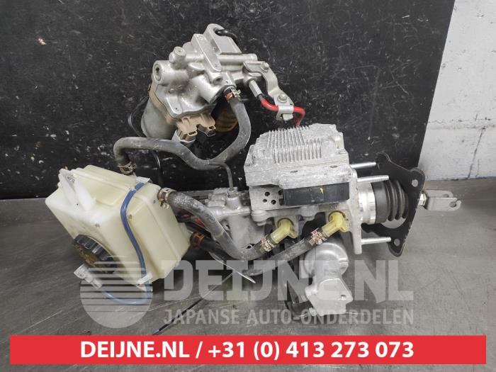 Lexus CT 200h Brake servo O722940