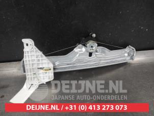 Kia Sportage Window mechanism 4-door, front right O723012 photo 2