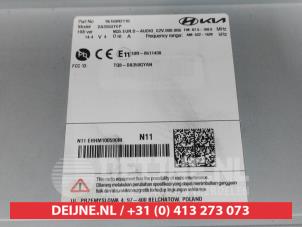 Kia Sportage Regeleinheit Multi Media O723013 foto 3