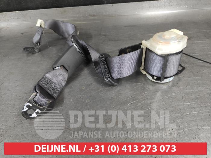 Suzuki Swift Veiligheidsgordel links-achter O723308
