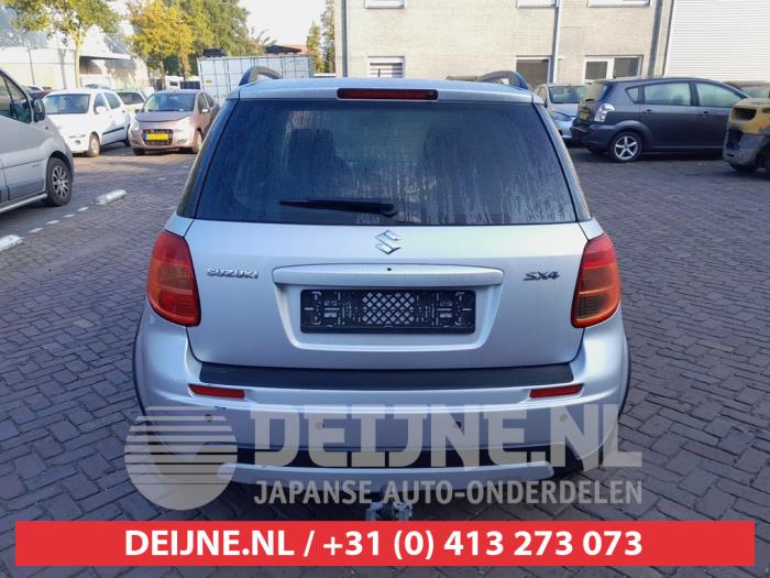 Suzuki SX-4 Achterklep O723290