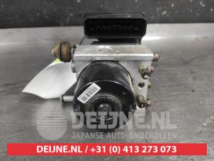 Suzuki Swift ABS Pumpe O723323 foto 3