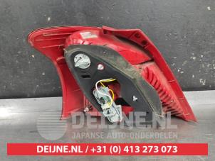 Toyota Yaris Achterlicht rechts O723334 foto 2