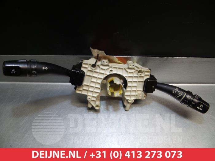 Kia Sorento Steering column stalk O308681