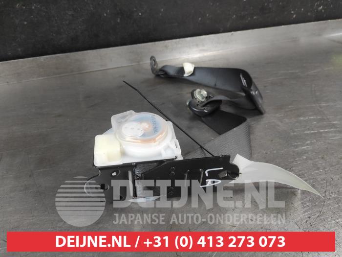 Suzuki Swift Sicherheitsgurt links hinten O723378