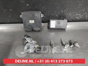 Mitsubishi Colt Engine management computer O723503 photo 2