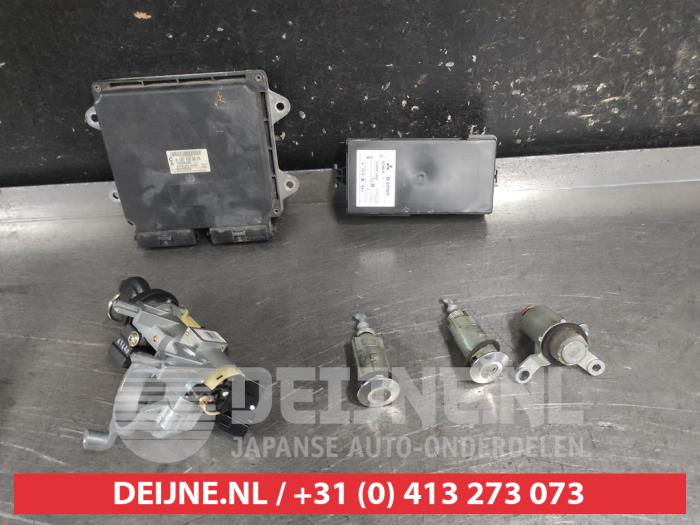 Mitsubishi Colt Zündschloss+Schlüssel O723504