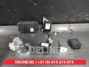 Toyota Verso Zündschloss+Schlüssel O723511 foto 2