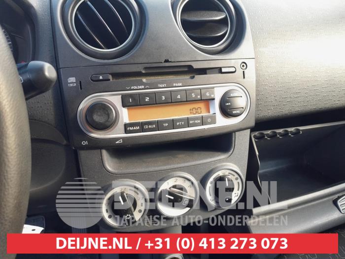 Mitsubishi Colt Radio O723538