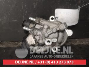 Toyota Auris Brandstofpomp Mechanisch O723594 foto 2