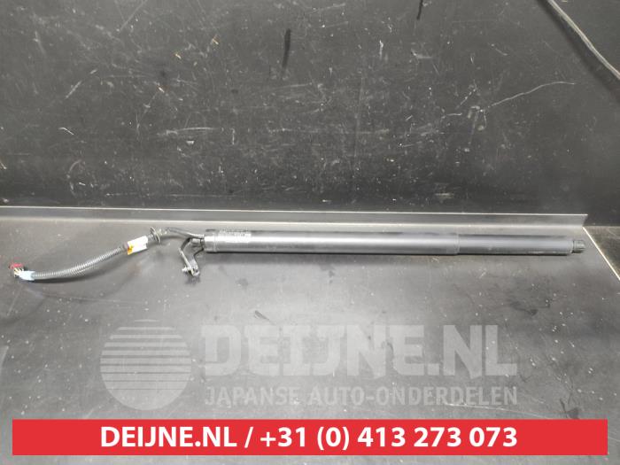 Nissan Qashqai Gasdämpfer links hinten O723634