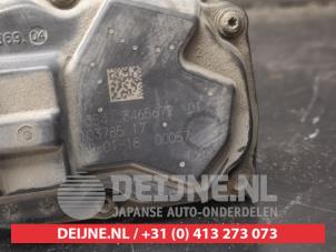 Toyota Auris Gasklephuis O723638 foto 3
