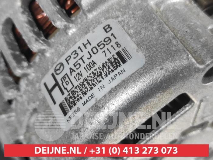 Dynamo van een Mazda CX-3 (DJ/DK) 2.0 SkyActiv-G 120 2017