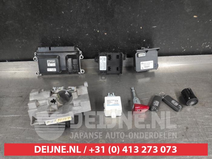 Mazda CX-3 Computer Motormanagement O723680