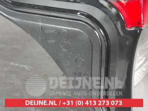Toyota Yaris Cross Heckklappenreflektor links O723812 foto 3