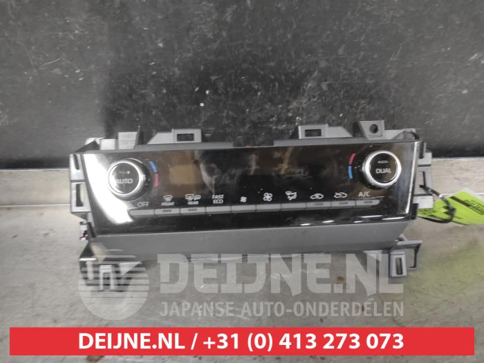 Toyota Yaris Cross Heizung Bedienpaneel O723819
