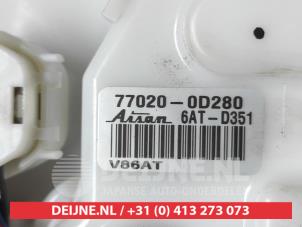 Toyota Yaris Cross Kraftstoffpumpe Elektrisch O723828 foto 2